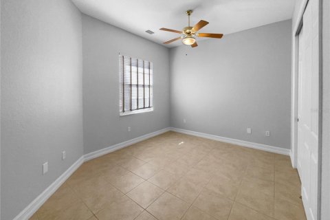 Condominio en venta en Howey-in-the-Hills, Florida, 4 dormitorios, 237.74 m2 № 1736910 - foto 16