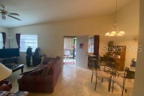 Condominio en alquiler en Bradenton, Florida, 2 dormitorios, 84.73 m2 № 2198494 - foto 7