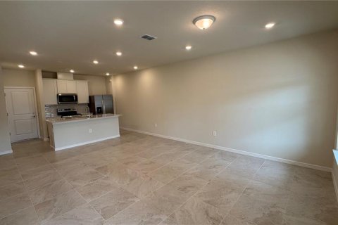 Touwnhouse à louer à Kissimmee, Floride: 3 chambres, 144.28 m2 № 2316723 - photo 8