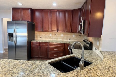 Villa ou maison à vendre à Sarasota, Floride: 3 chambres, 157.1 m2 № 2275609 - photo 10