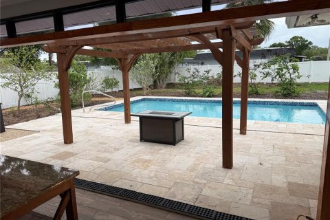 Villa ou maison à vendre à Sarasota, Floride: 3 chambres, 157.1 m2 № 2275609 - photo 3