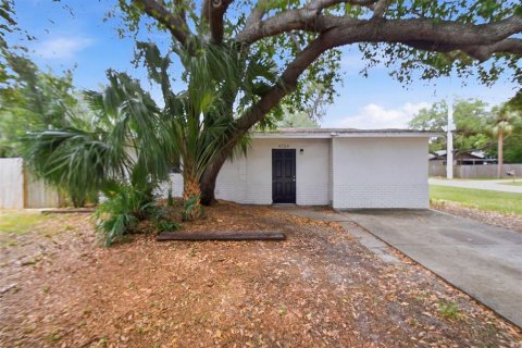 Casa en Tampa, Florida 3 dormitorios, 98.1 m2 № 2102481