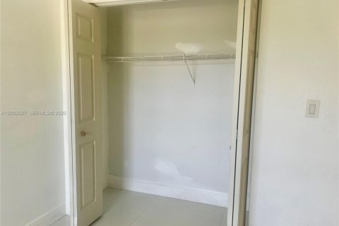 Снять в аренду кондоминиум в Плантация, Флорида 1 спальня, 61.78м2, № 2066704 - фото 9