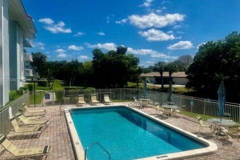 Снять в аренду кондоминиум в Плантация, Флорида 1 спальня, 61.78м2, № 2066704 - фото 13