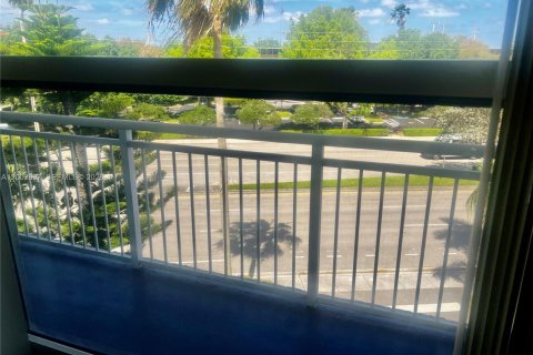 Снять в аренду кондоминиум в Плантация, Флорида 1 спальня, 61.78м2, № 2066704 - фото 7