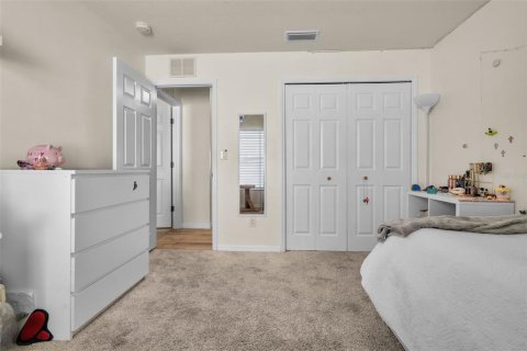 House in Wesley Chapel, Florida 3 bedrooms, 179.67 sq.m. № 2227696 - photo 20