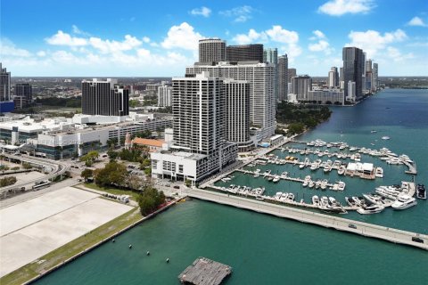 Condo in Miami, Florida, 1 bedroom  № 2059615 - photo 18