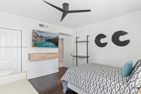 Condominio en venta en Miami, Florida, 2 dormitorios, 140.1 m2 № 2001029 - foto 22