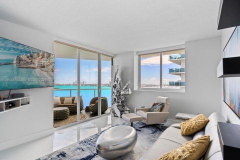 Condominio en venta en Miami, Florida, 2 dormitorios, 140.1 m2 № 2001029 - foto 7