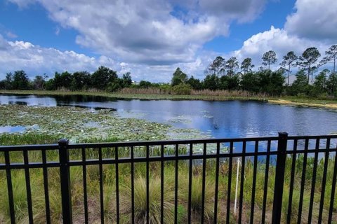 Casa en venta en Clermont, Florida, 4 dormitorios, 269.42 m2 № 2342694 - foto 3