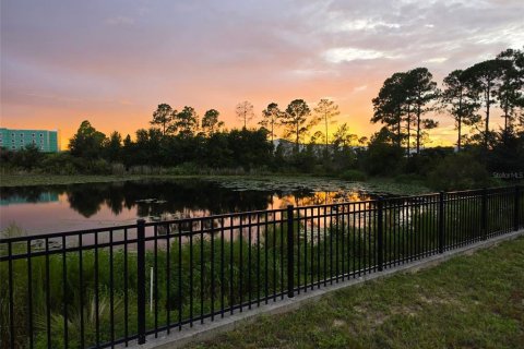 Casa en venta en Clermont, Florida, 4 dormitorios, 269.42 m2 № 2342694 - foto 26