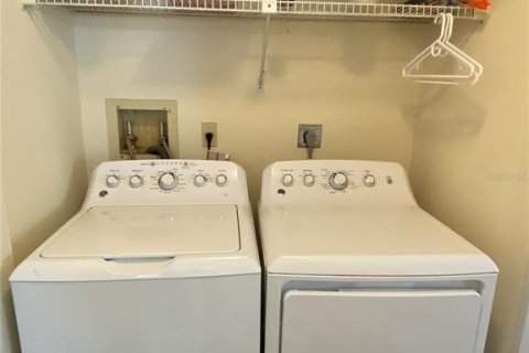 Condo in Venice, Florida, 2 bedrooms  № 1789127 - photo 16