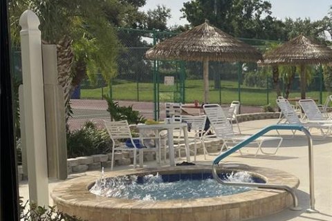 Condo in Venice, Florida, 2 bedrooms  № 1789127 - photo 23