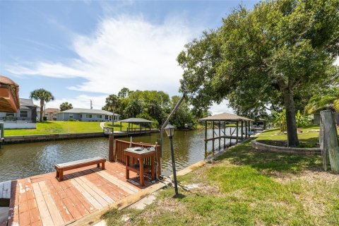 Villa ou maison à vendre à Palm Coast, Floride: 3 chambres, 199.83 m2 № 2285013 - photo 8
