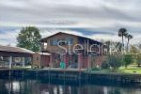 House in Old Town, Florida 2 bedrooms, 147.53 sq.m. № 2352355
