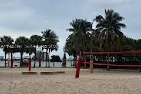 Condominio en venta en Miami, Florida, 2 dormitorios, 97.36 m2 № 2260879 - foto 9