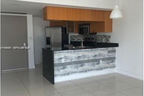 Condominio en venta en Miami, Florida, 2 dormitorios, 97.36 m2 № 2260879 - foto 4