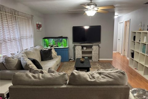 Casa en venta en Ocala, Florida, 3 dormitorios, 104.79 m2 № 1851821 - foto 3