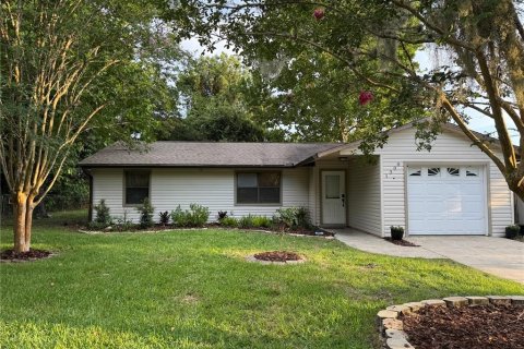 Casa en venta en Ocala, Florida, 3 dormitorios, 104.79 m2 № 1851821 - foto 1