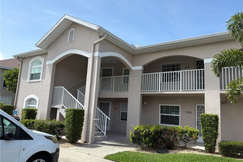 Condo in Lake Suzy, Florida, 3 bedrooms  № 1777335 - photo 1