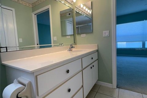 Condo in Lake Suzy, Florida, 3 bedrooms  № 1777335 - photo 21