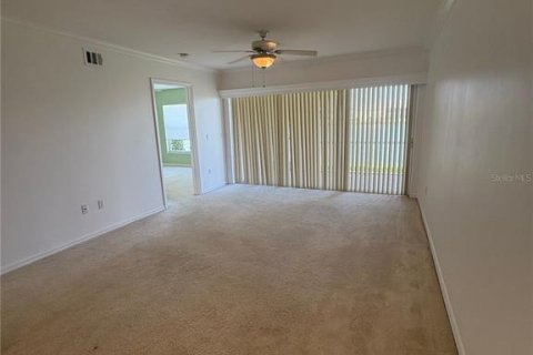 Condo in Lake Suzy, Florida, 3 bedrooms  № 1777335 - photo 5