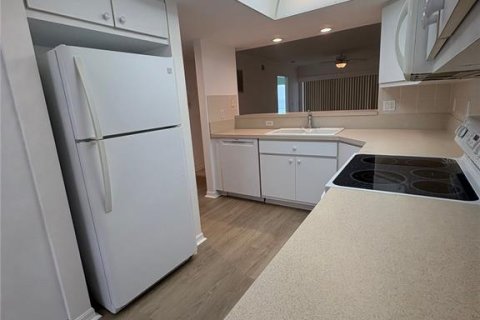 Condo in Lake Suzy, Florida, 3 bedrooms  № 1777335 - photo 7