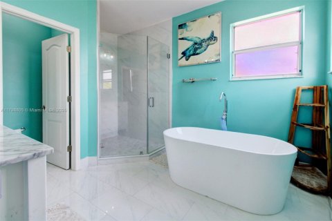 House in Homestead, Florida 5 bedrooms, 253.25 sq.m. № 1728160 - photo 19