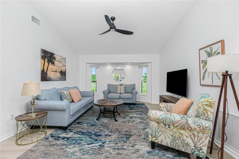 Casa en alquiler en Rotonda, Florida, 3 dormitorios, 172.15 m2 № 1564518 - foto 18