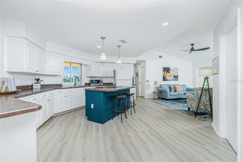 Casa en alquiler en Rotonda, Florida, 3 dormitorios, 172.15 m2 № 1564518 - foto 14