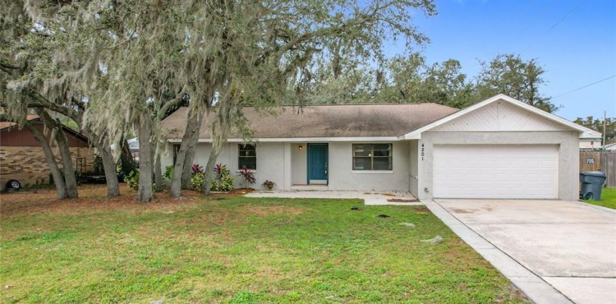 Villa ou maison à Winter Haven, Floride 3 chambres, 172.8 m2 № 1827849