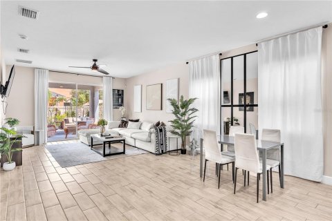 Casa en venta en Wesley Chapel, Florida, 3 dormitorios, 219.34 m2 № 2236983 - foto 14