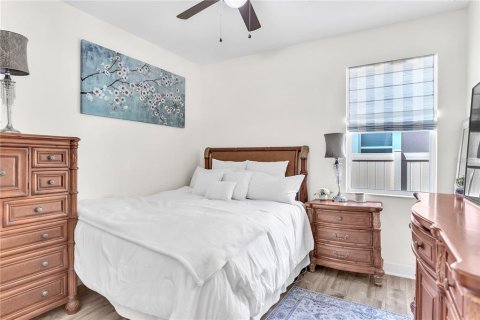 Casa en venta en Wesley Chapel, Florida, 3 dormitorios, 219.34 m2 № 2236983 - foto 24