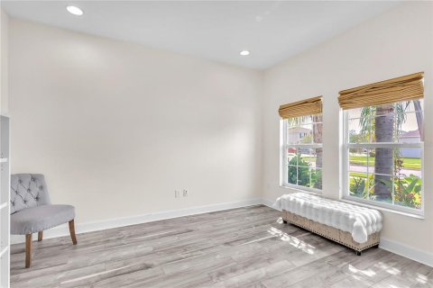 Casa en venta en Wesley Chapel, Florida, 3 dormitorios, 219.34 m2 № 2236983 - foto 25