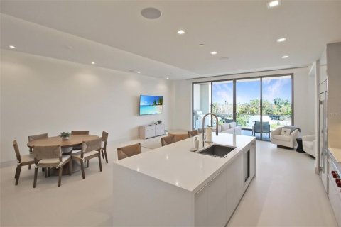 Condominio en alquiler en Longboat Key, Florida, 1 dormitorio, 148.64 m2 № 1718188 - foto 15