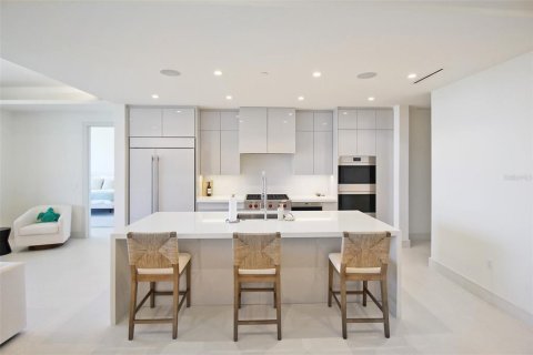 Condominio en alquiler en Longboat Key, Florida, 1 dormitorio, 148.64 m2 № 1718188 - foto 9