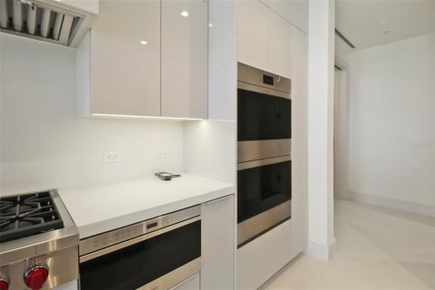 Condominio en alquiler en Longboat Key, Florida, 1 dormitorio, 148.64 m2 № 1718188 - foto 14