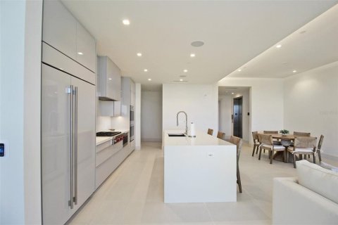 Condominio en alquiler en Longboat Key, Florida, 1 dormitorio, 148.64 m2 № 1718188 - foto 10