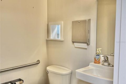 Снять в аренду коммерческую недвижимость в Себринг, Флорида 3981.42м2, № 1782476 - фото 21