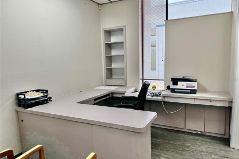 Снять в аренду коммерческую недвижимость в Себринг, Флорида 3981.42м2, № 1782476 - фото 14