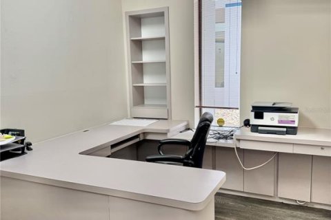 Снять в аренду коммерческую недвижимость в Себринг, Флорида 3981.42м2, № 1782476 - фото 13