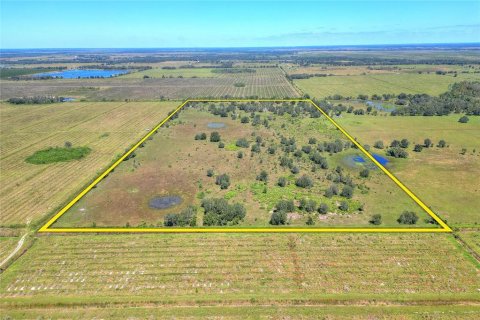 Terrain à vendre à Punta Gorda, Floride № 2130848 - photo 3