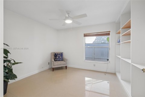Villa ou maison à vendre à Miramar, Floride: 4 chambres, 197.14 m2 № 2059408 - photo 13