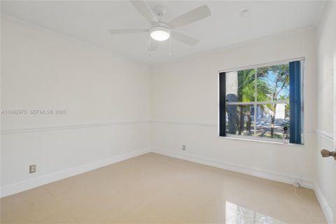 Villa ou maison à vendre à Miramar, Floride: 4 chambres, 197.14 m2 № 2059408 - photo 23