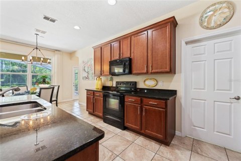 Casa en venta en Davenport, Florida, 5 dormitorios, 312.8 m2 № 1903054 - foto 7