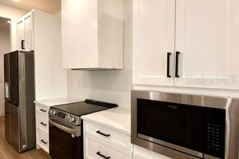 Casa en venta en Rotonda, Florida, 3 dormitorios, 208.1 m2 № 1533838 - foto 6