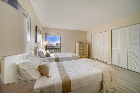 Condominio en alquiler en Clearwater, Florida, 2 dormitorios, 110.18 m2 № 1724046 - foto 20