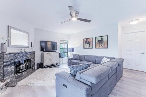 Casa en alquiler en Wellington, Florida, 3 dormitorios, 236.81 m2 № 1061375 - foto 1