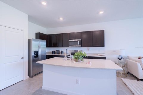 Adosado en alquiler en Land O' Lakes, Florida, 3 dormitorios, 155.43 m2 № 2104643 - foto 9