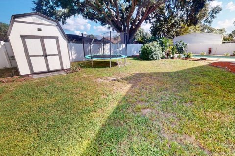 Villa ou maison à vendre à Winter Haven, Floride: 5 chambres, 249.44 m2 № 2417003 - photo 21